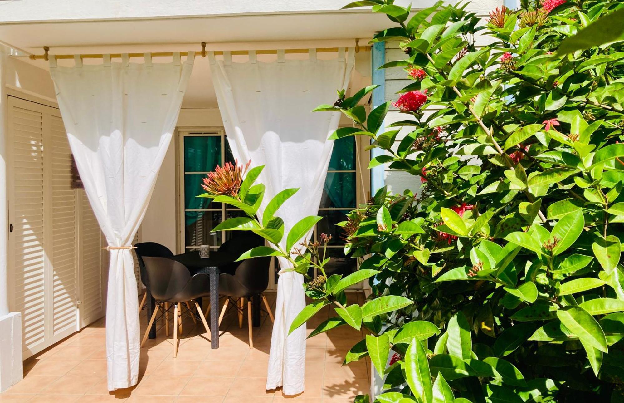 Tikazadaph, Pour Un Sejour De Charme, Romantique & Exotique, 97180 Sainte-Anne Kültér fotó